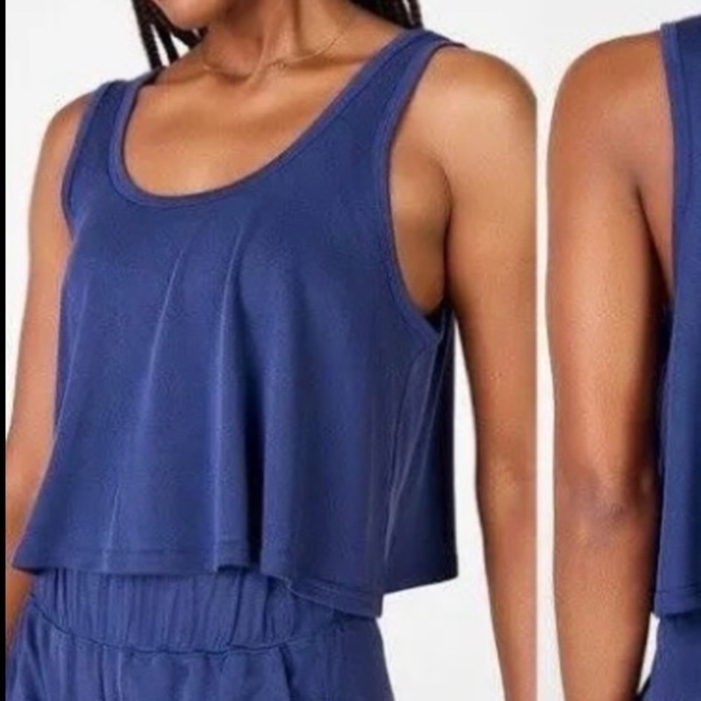 Fabletics Deep Blue Layered Scoop Tank